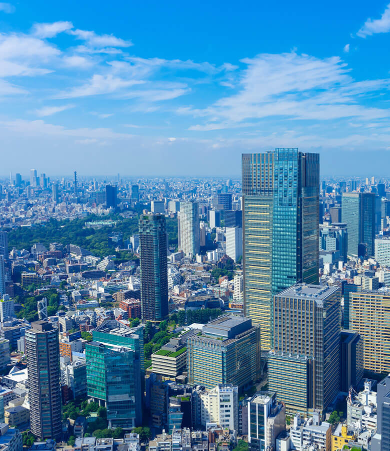 都会のオフィスビル群の風景｜	1都3県（東京都・神奈川県・千葉県・埼玉県）を中心に日本全国の収益物件売買・不動産サービスを手掛ける株式会社UFエステート