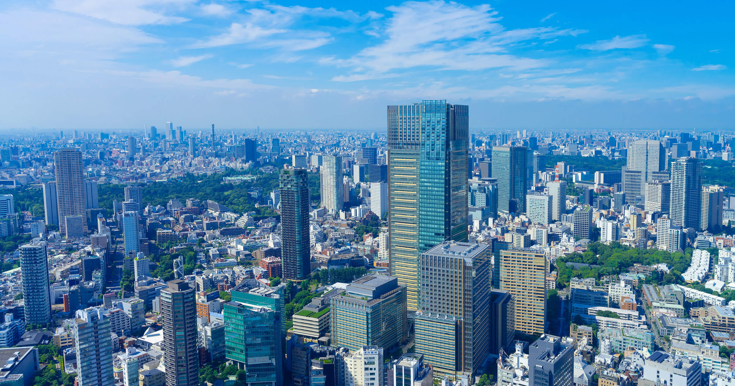 都会のオフィスビル群の風景｜	1都3県（東京都・神奈川県・千葉県・埼玉県）を中心に日本全国の収益物件売買・不動産サービスを手掛ける株式会社UFエステート
